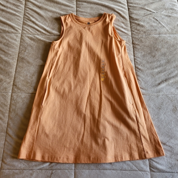 NWT uniqlo dress with pockets - Picture 1 of 5